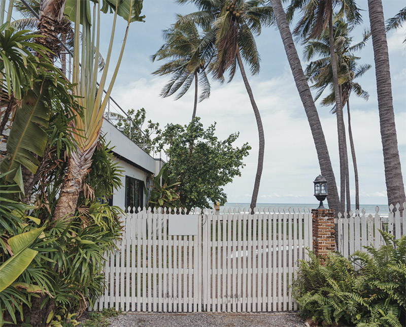 gates